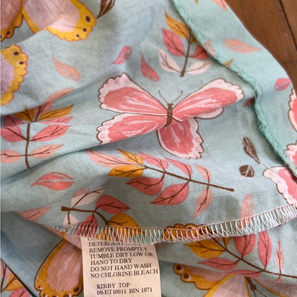 Eleanor rose Kirby butterfly top - Picture 4 of 5